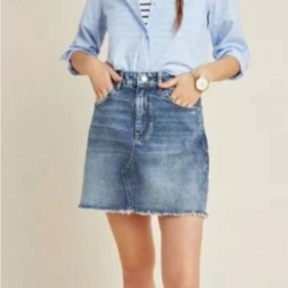DL1961 Georgia Distressed Raw Hem Denim Skirt size 24
NWT - Picture 1 of 8